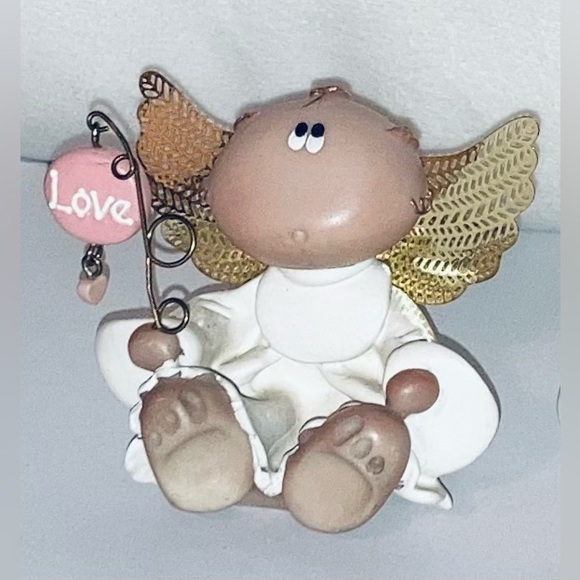 Kirk’s Kritters - Russ Angel Cheeks. Set of 2. - Picture 2 of 5